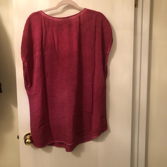 Torrid - Pink Dolman Top - Picture 2 of 3